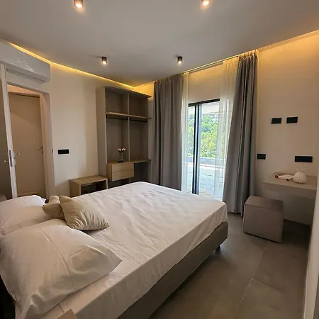 Luxury Con Piscina - Moddissi Charme Isola D Elba