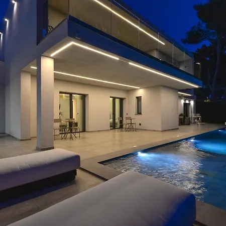 Luxury Con Piscina - Moddissi Charme Isola D Elba * Trappola