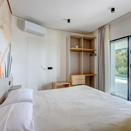 Luxury Con Piscina - Moddissi Charme Isola D Elba Βίλα