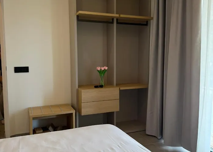 Privata Con Piscina - Moddissi Charme Villa *